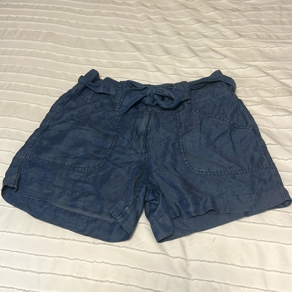 Apt 9, denim style shorts, size 8